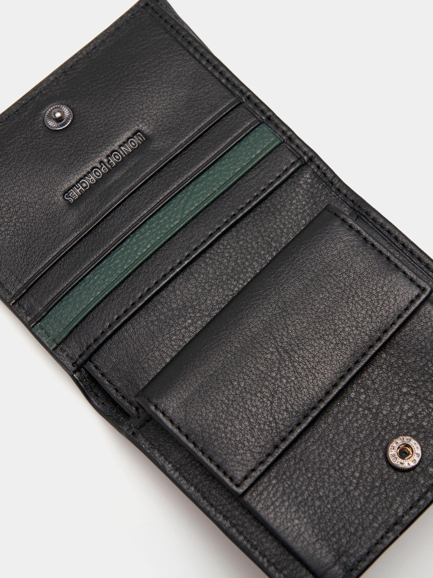 28399 - Carteira_Homem_Lion