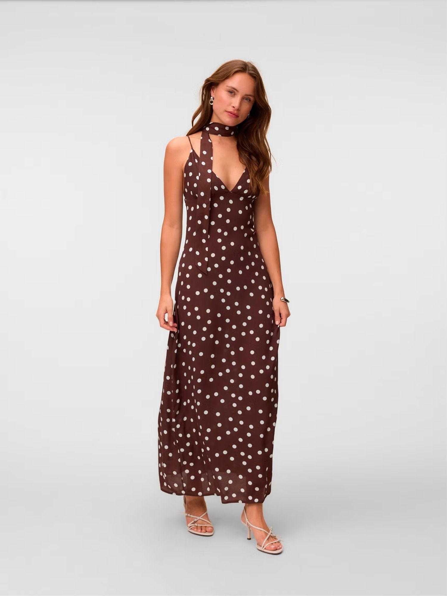 Vestido Comprido ás bolinhas