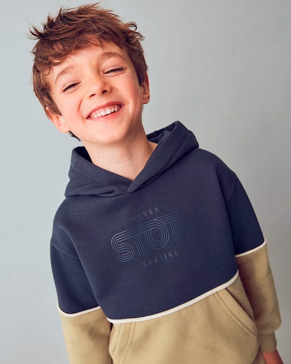 28065 - Choodie_Stop_Menino