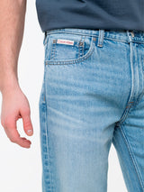 32201 - 90S_STRAIGHT_RETRO_LIGHT_JEAN