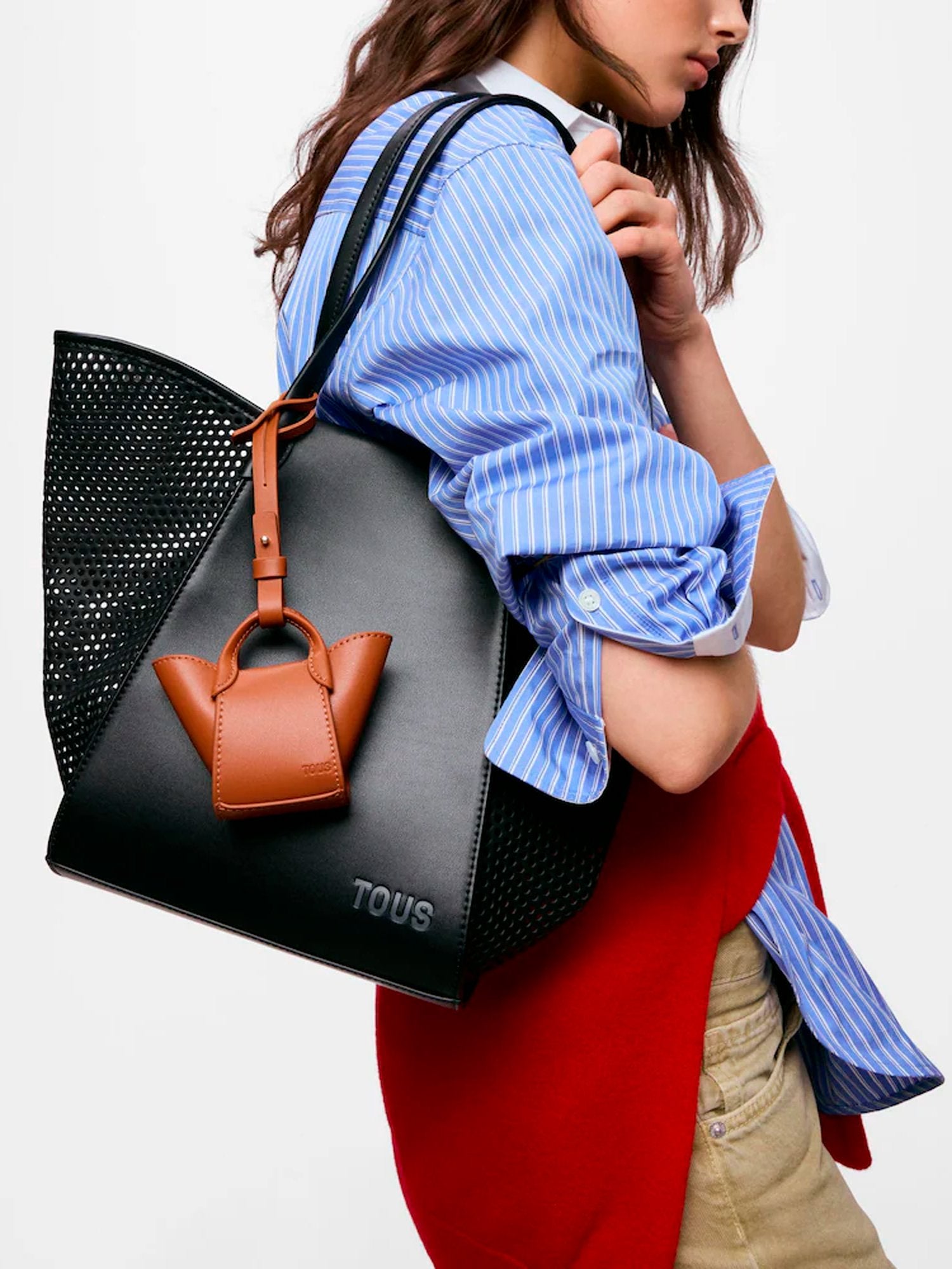 32876 - CAPAZO_M._TOUS_TULIP_CUTOUT_NEGRO