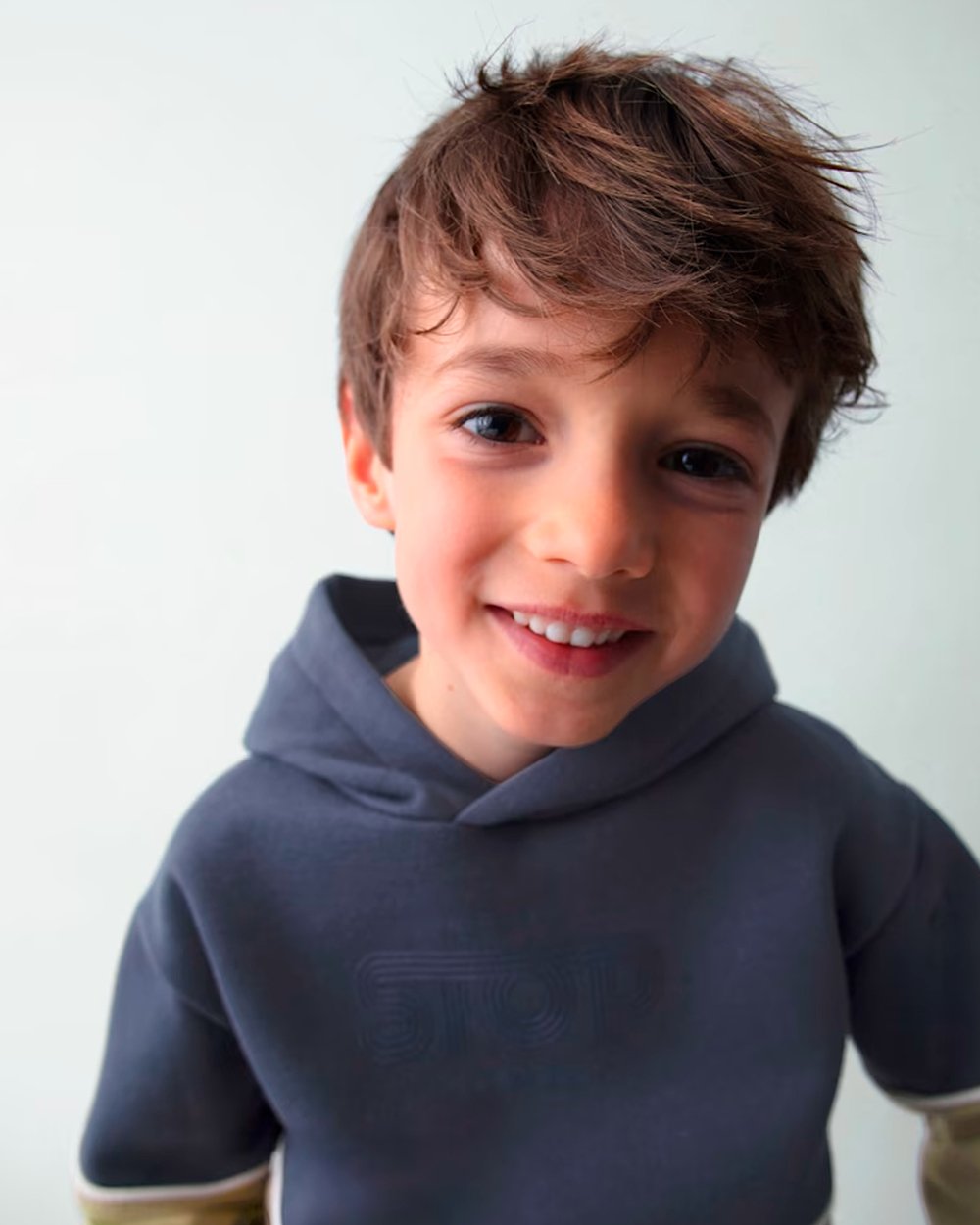 28066 - Choodie_Stop_Menino