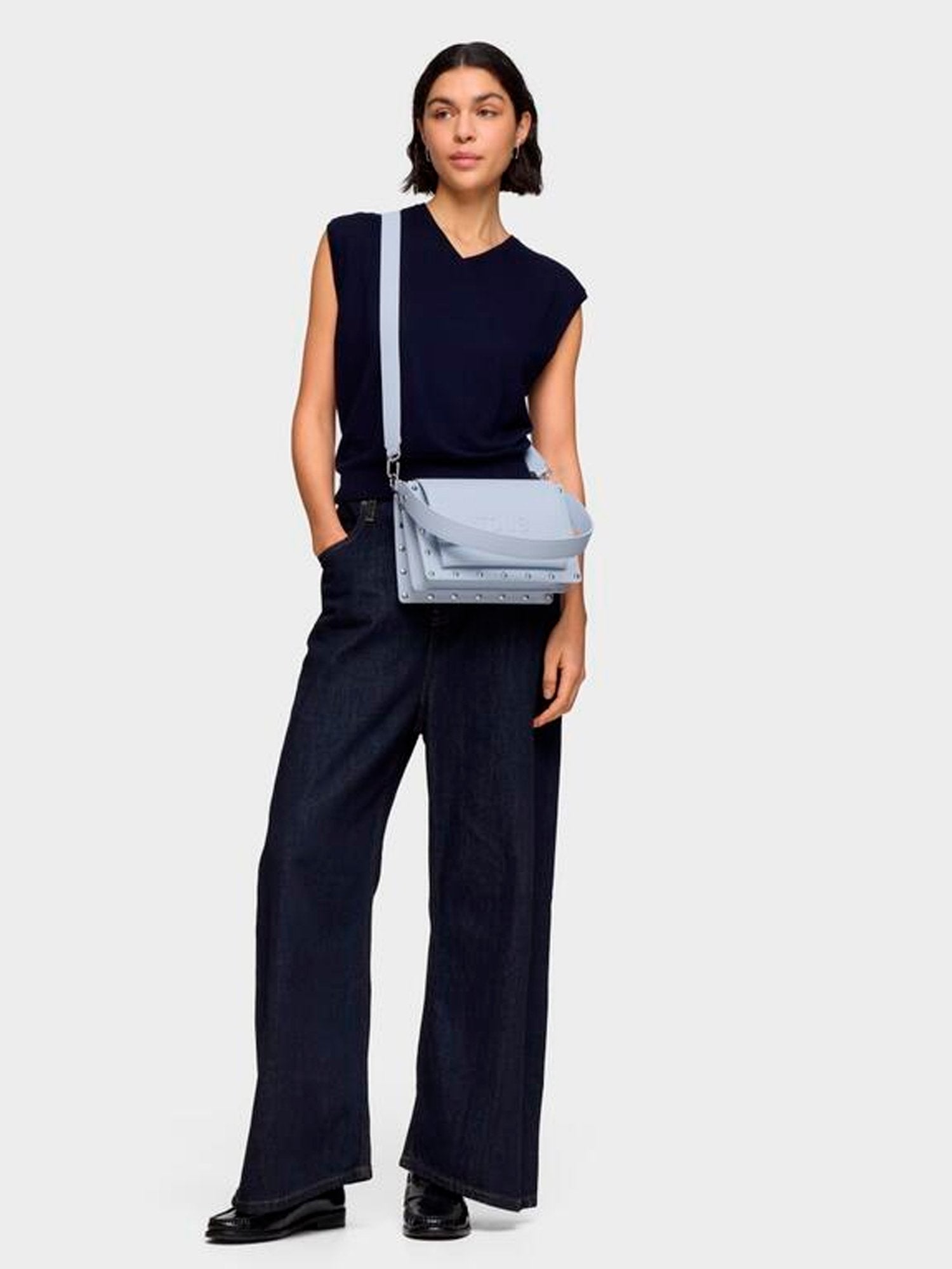 30746 - BANDOLERA_M._AUDREE_STUDS_AZUL_GRISACEO