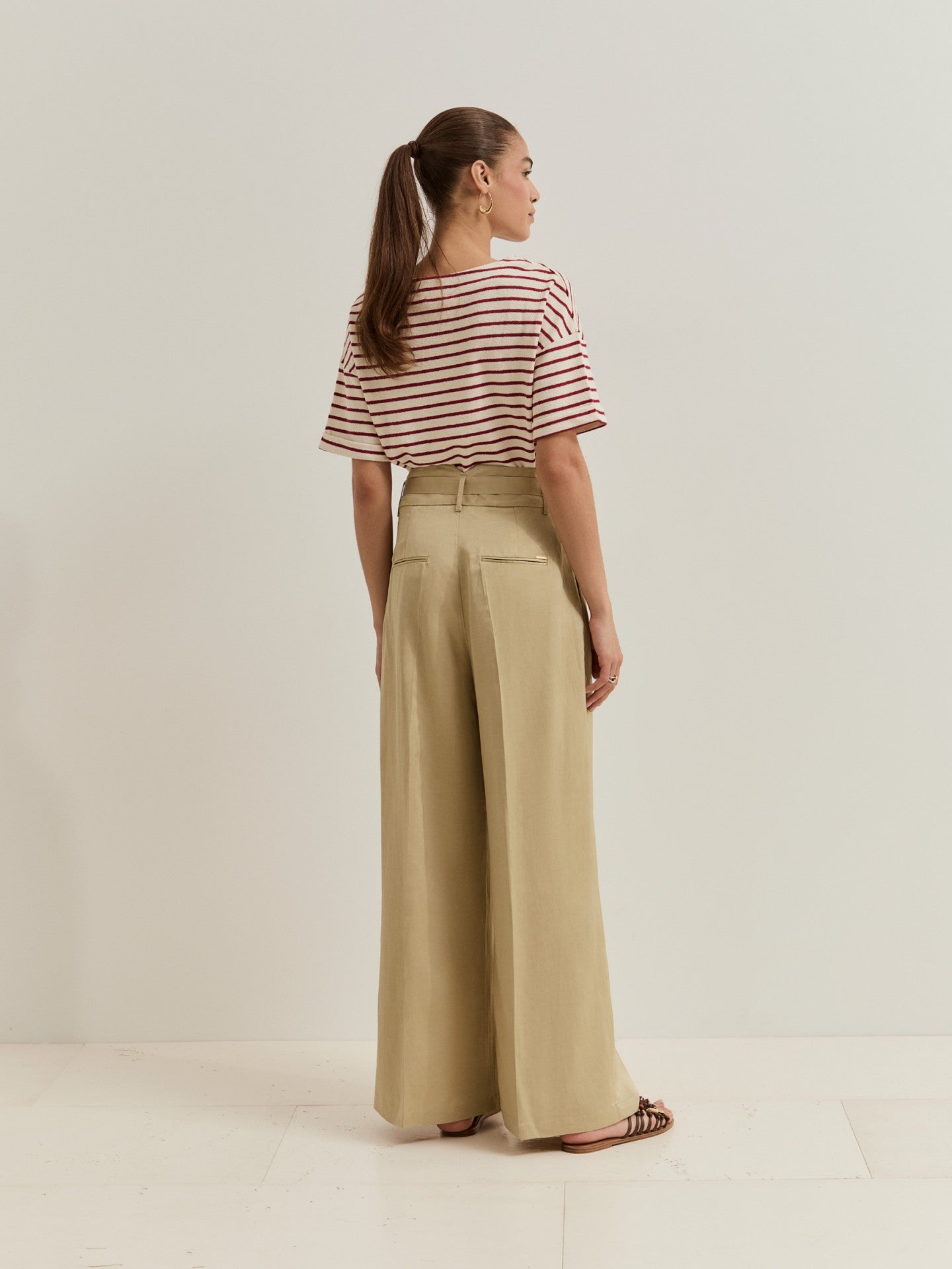 Calças wide leg
