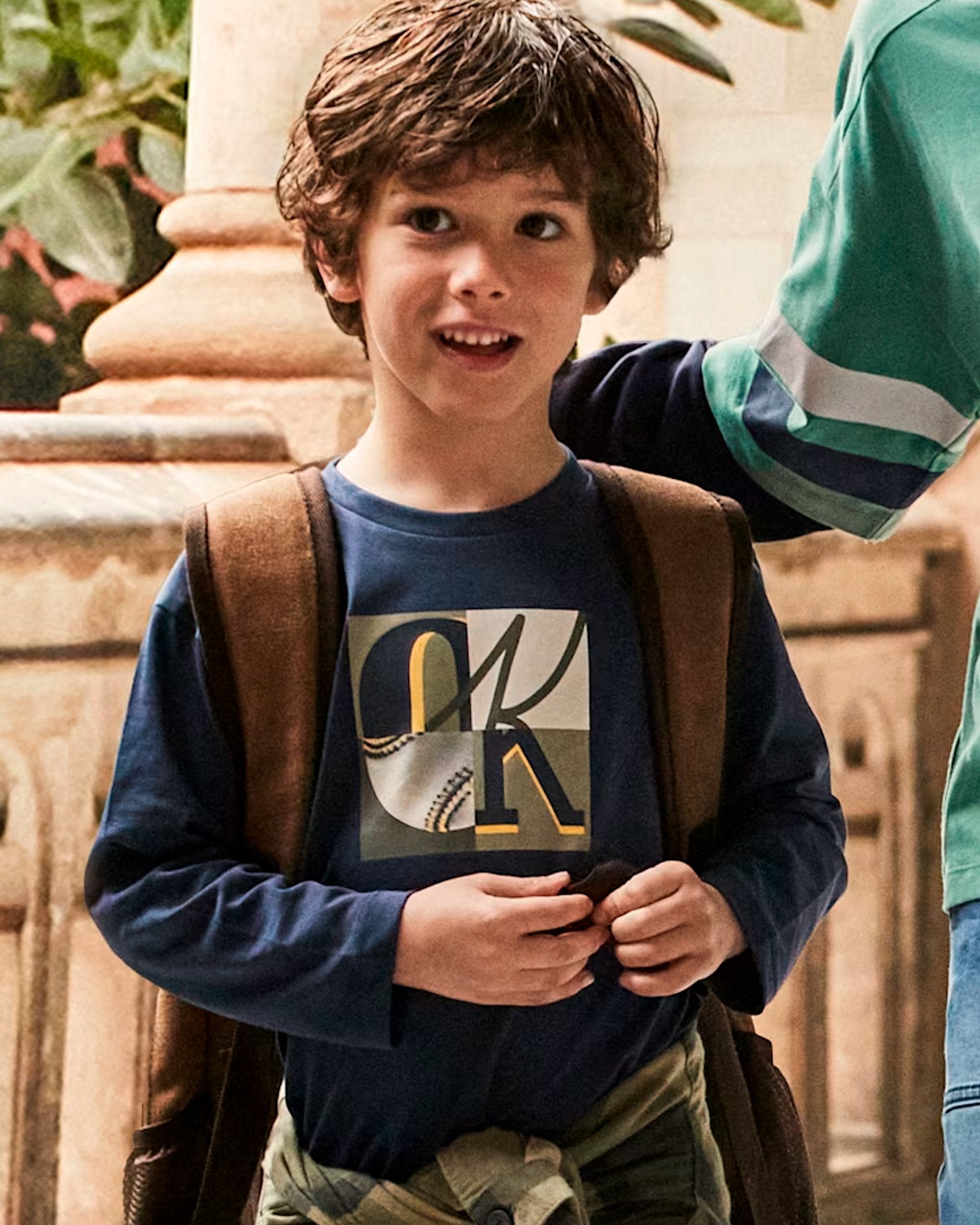 28050 - Camisola_Letras_Menino