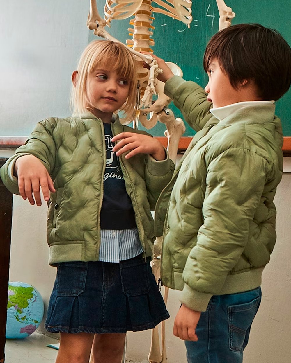 28068 - Blusão_Bomber_Unisex