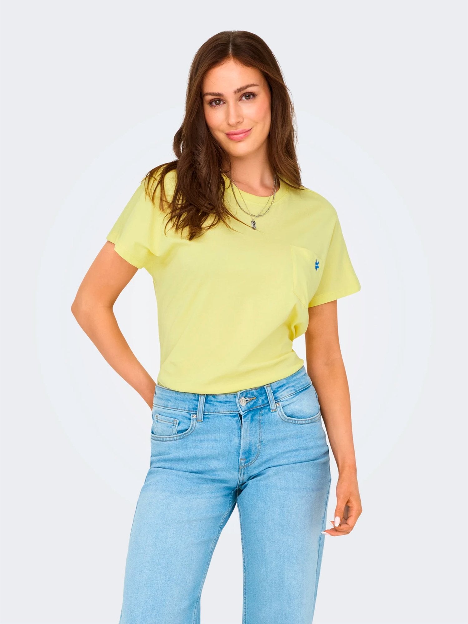 25745 - T-Shirt_Basic_com_Bolso