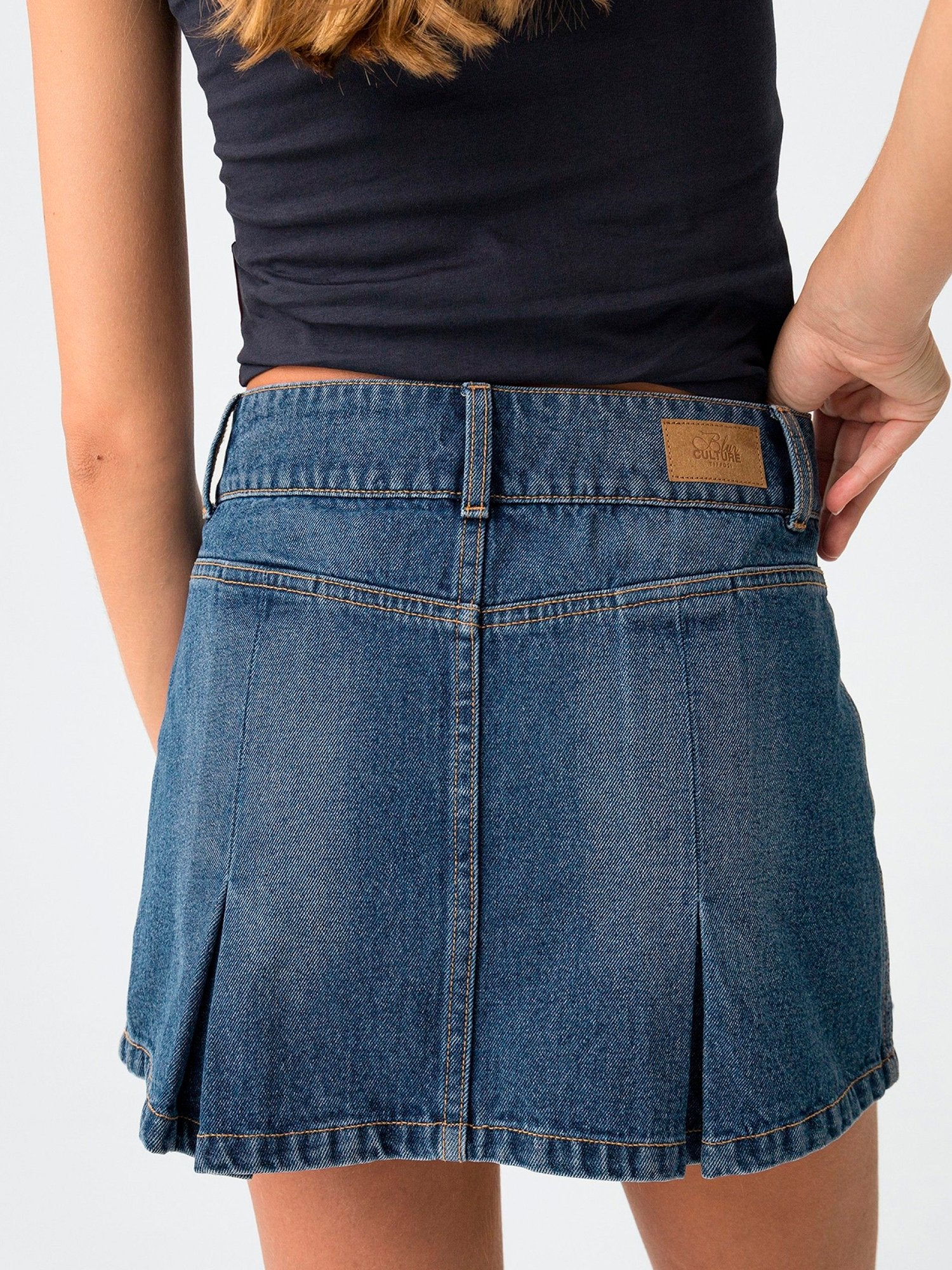 27258 - Saia_Paisley_1