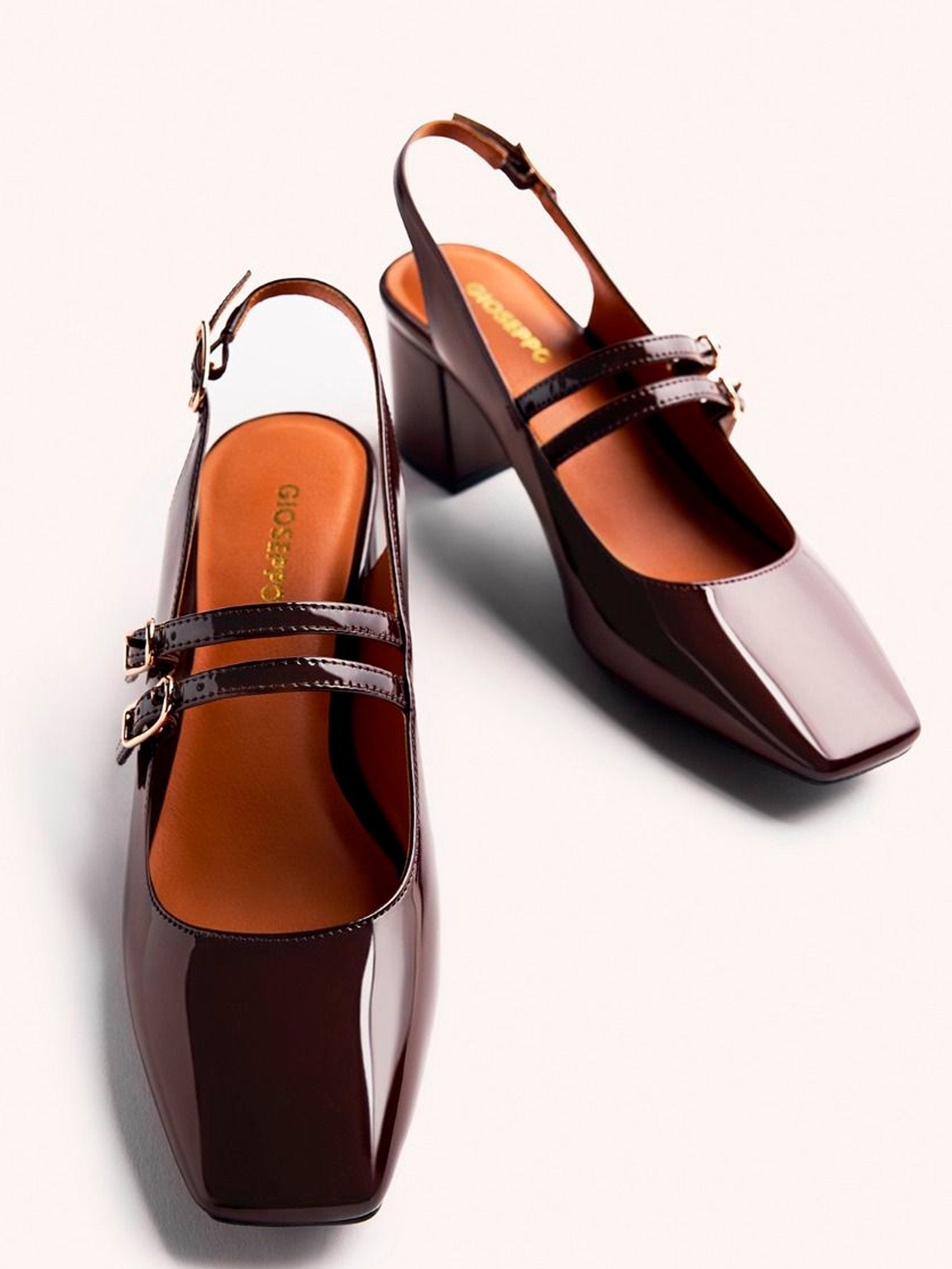 27506 - Sapato_Sodus