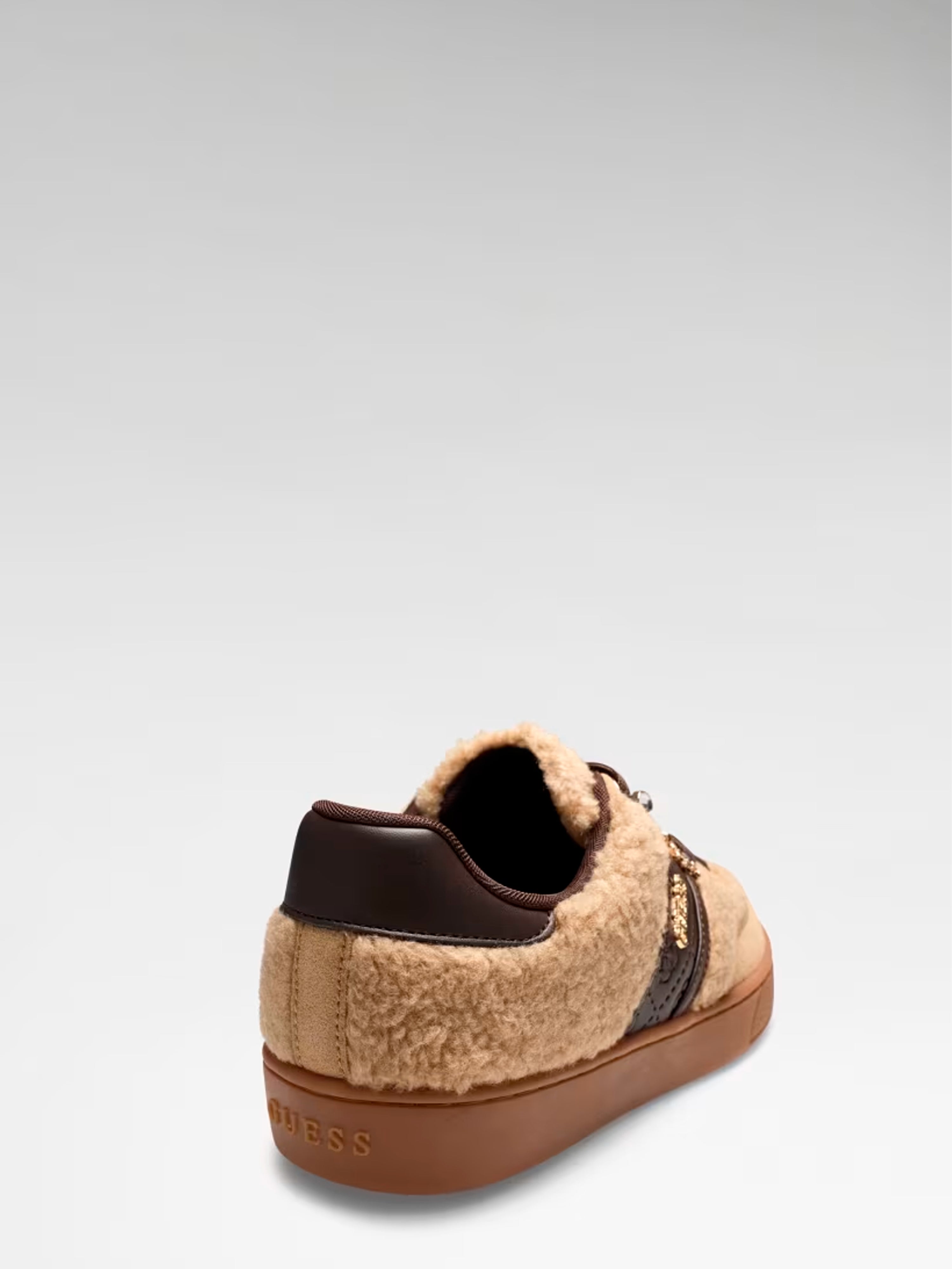 Ténis Naoki de pelo