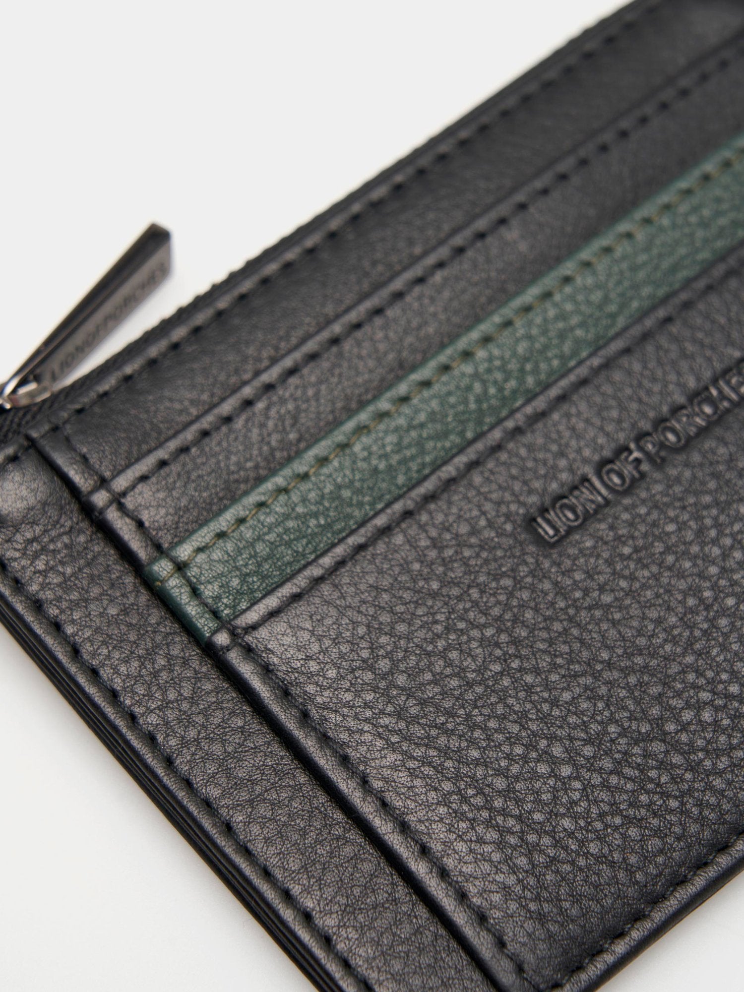 28402 - Carteira_Homem_Lion