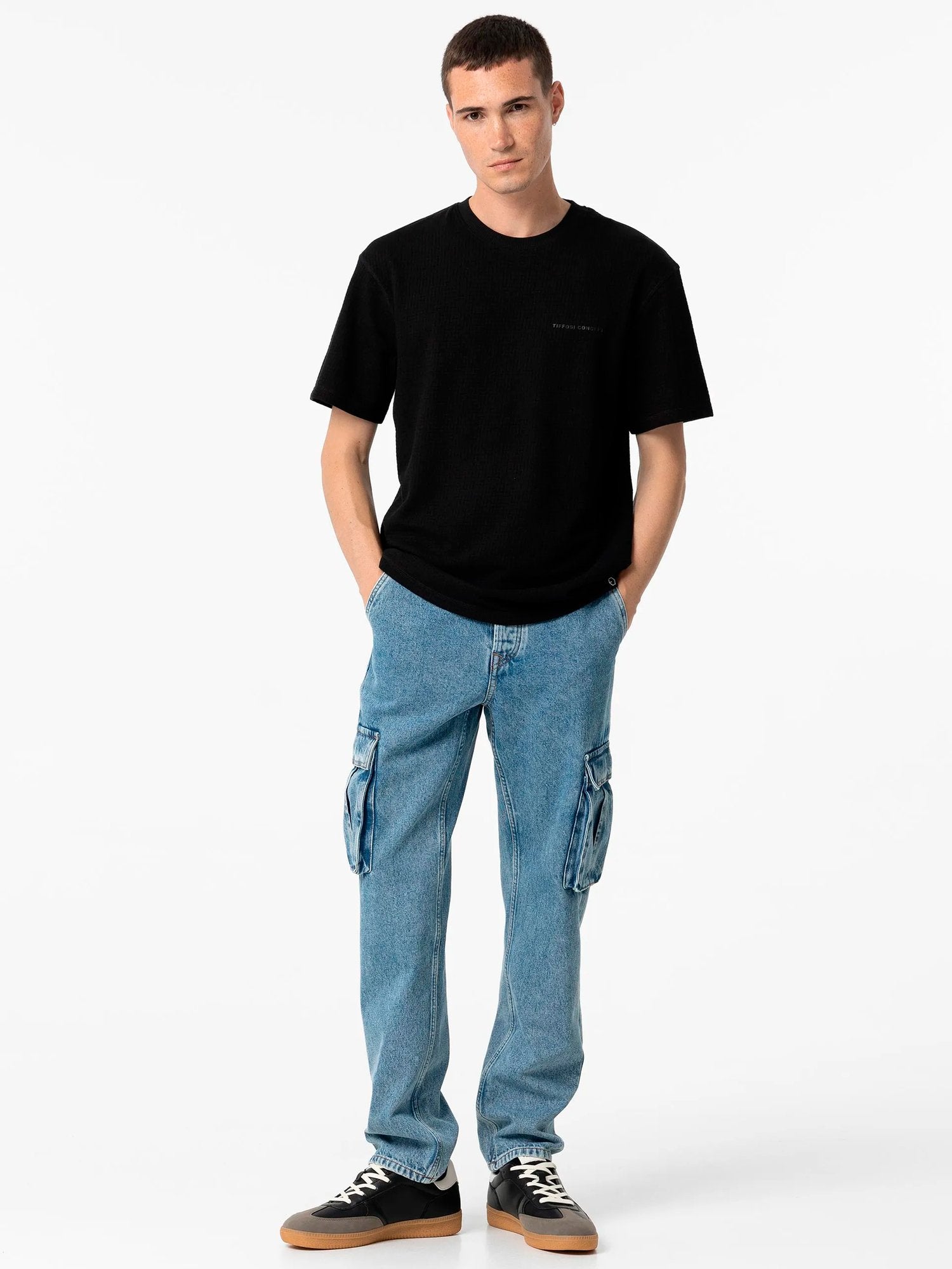 21027 - Cargo_Jeans_H1