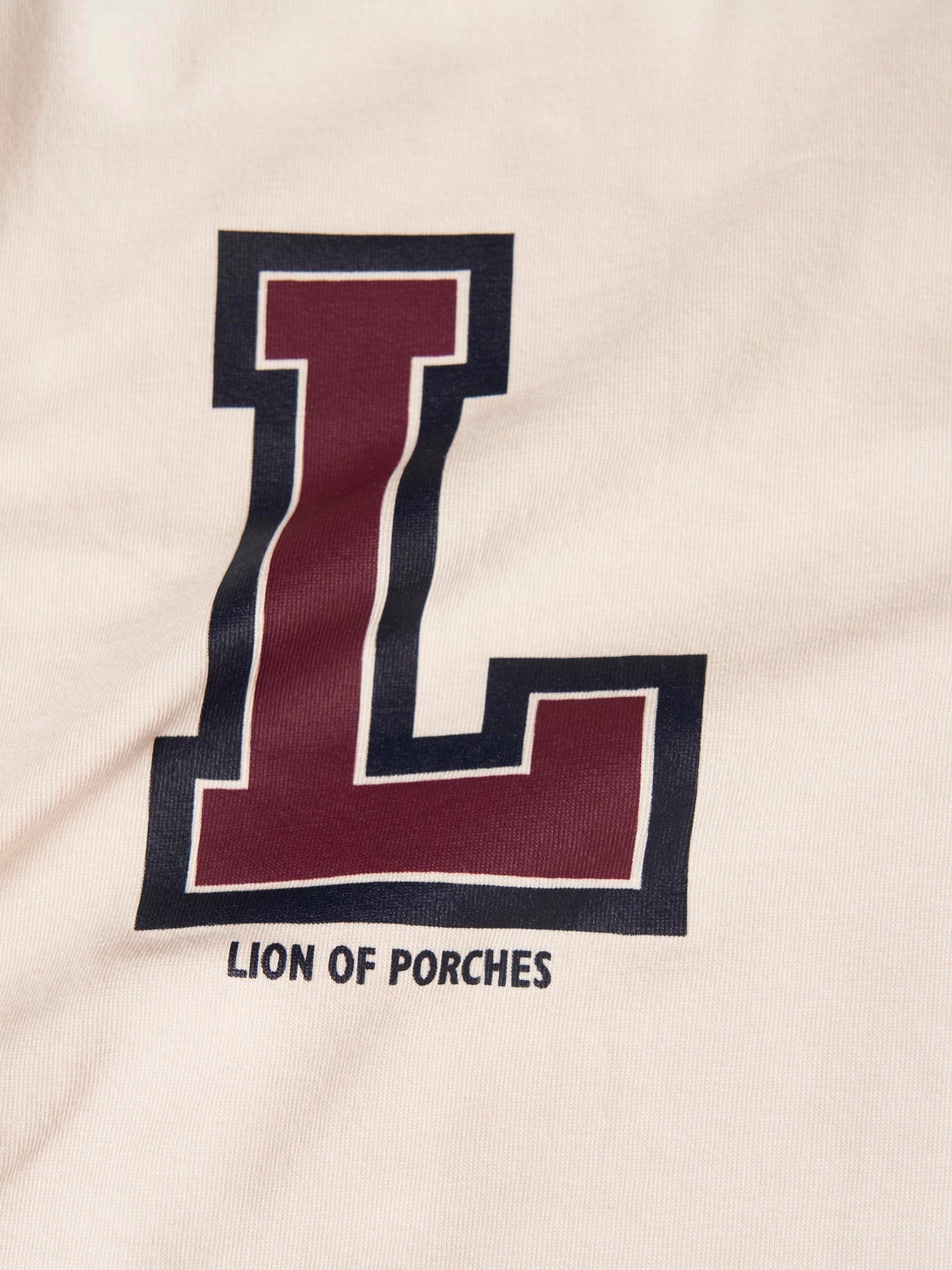 28684 - Camisola_Malha_Lion