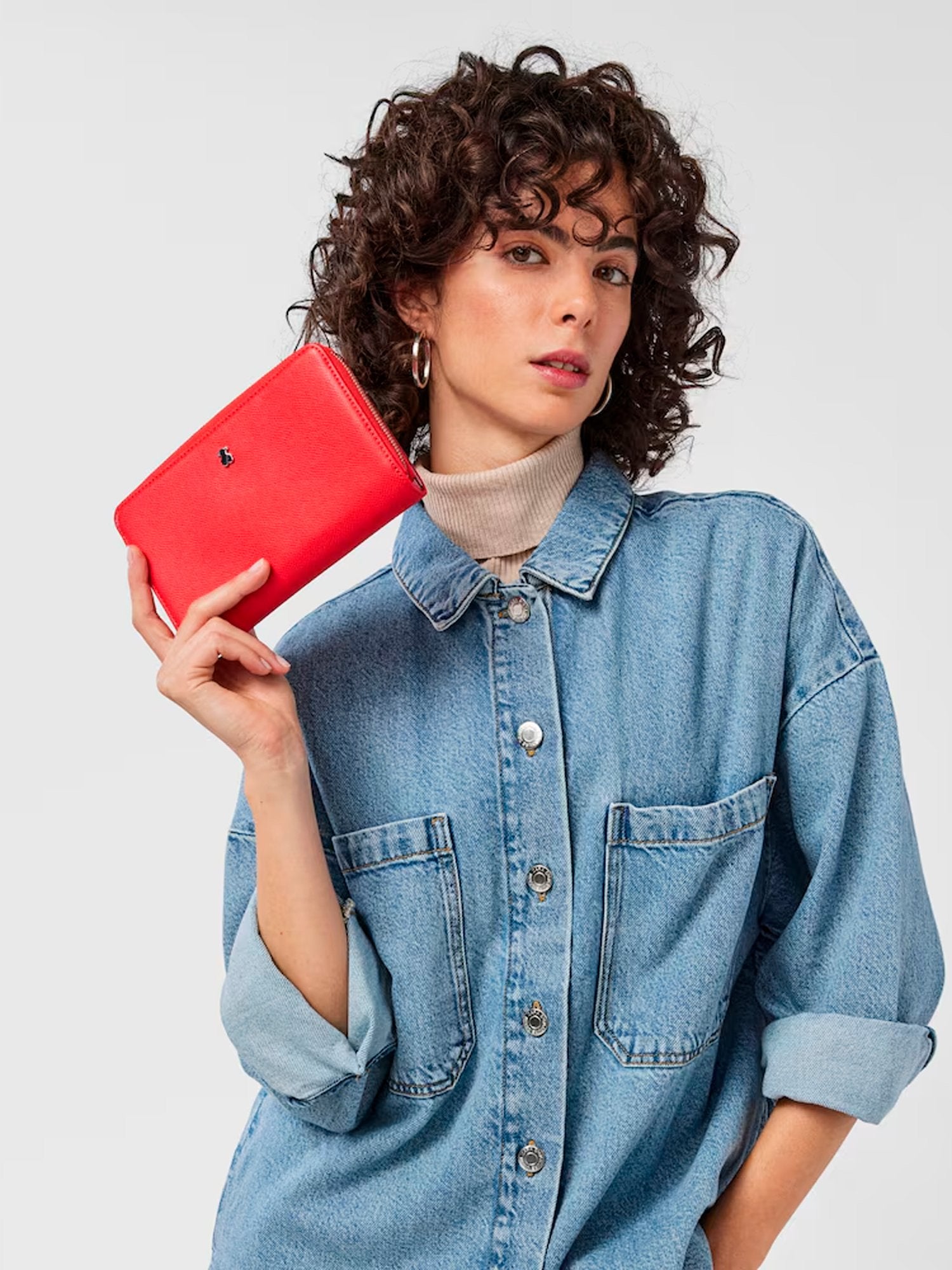 29556 - Billetera_M._New_Dubai_Saf.