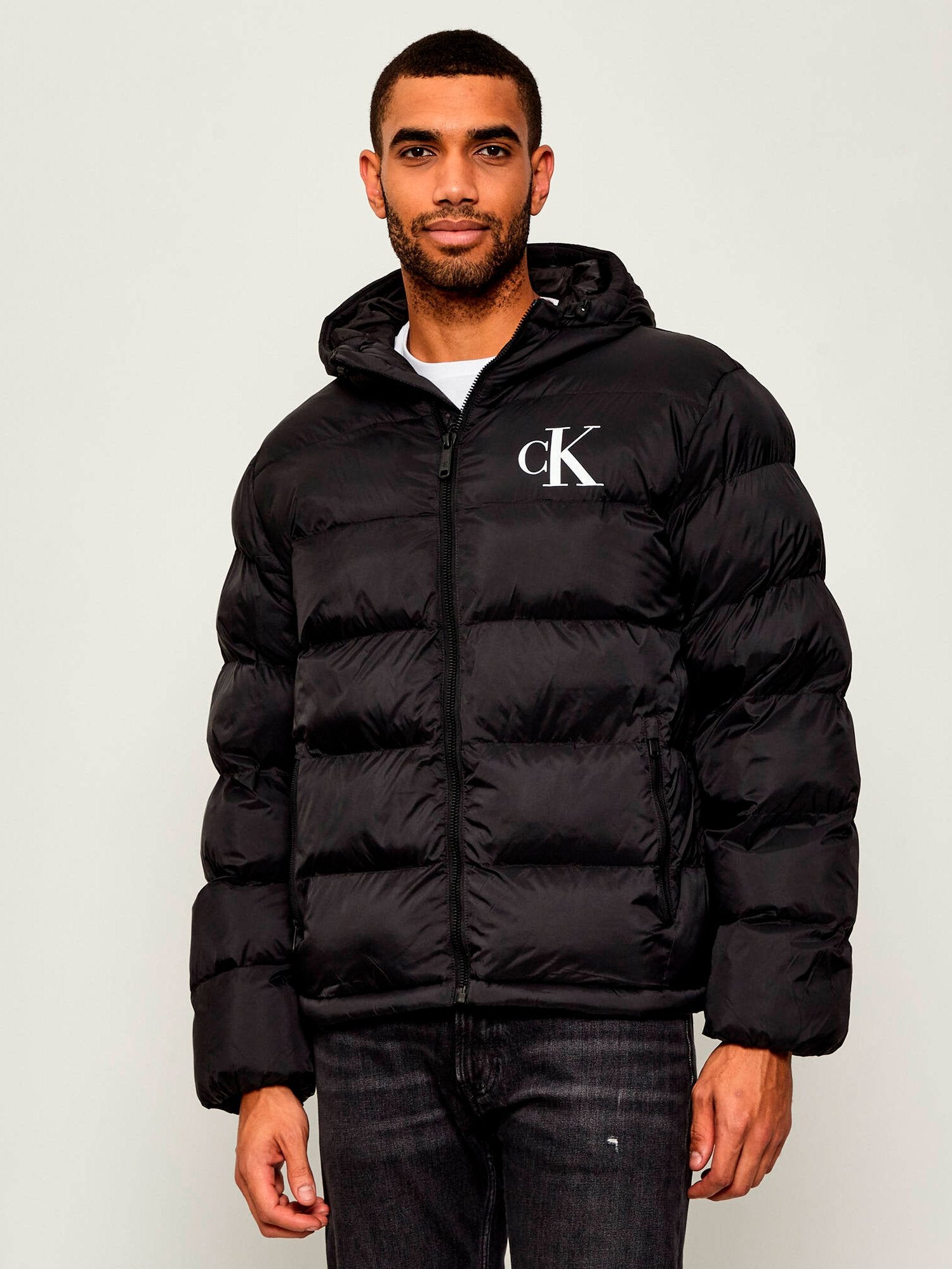 28412 - Casaco_Monogram_CK