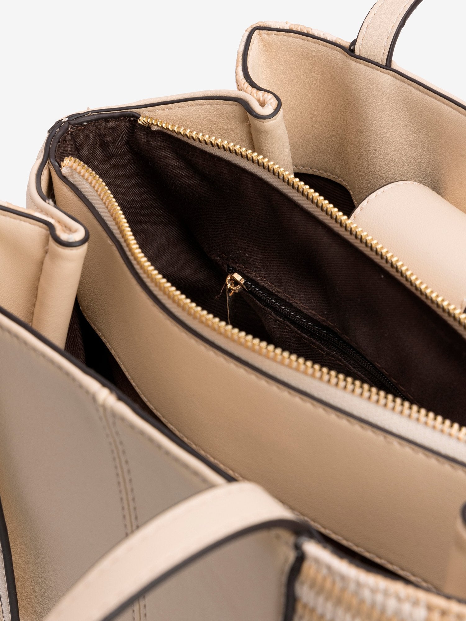 33087 - BAG_5075