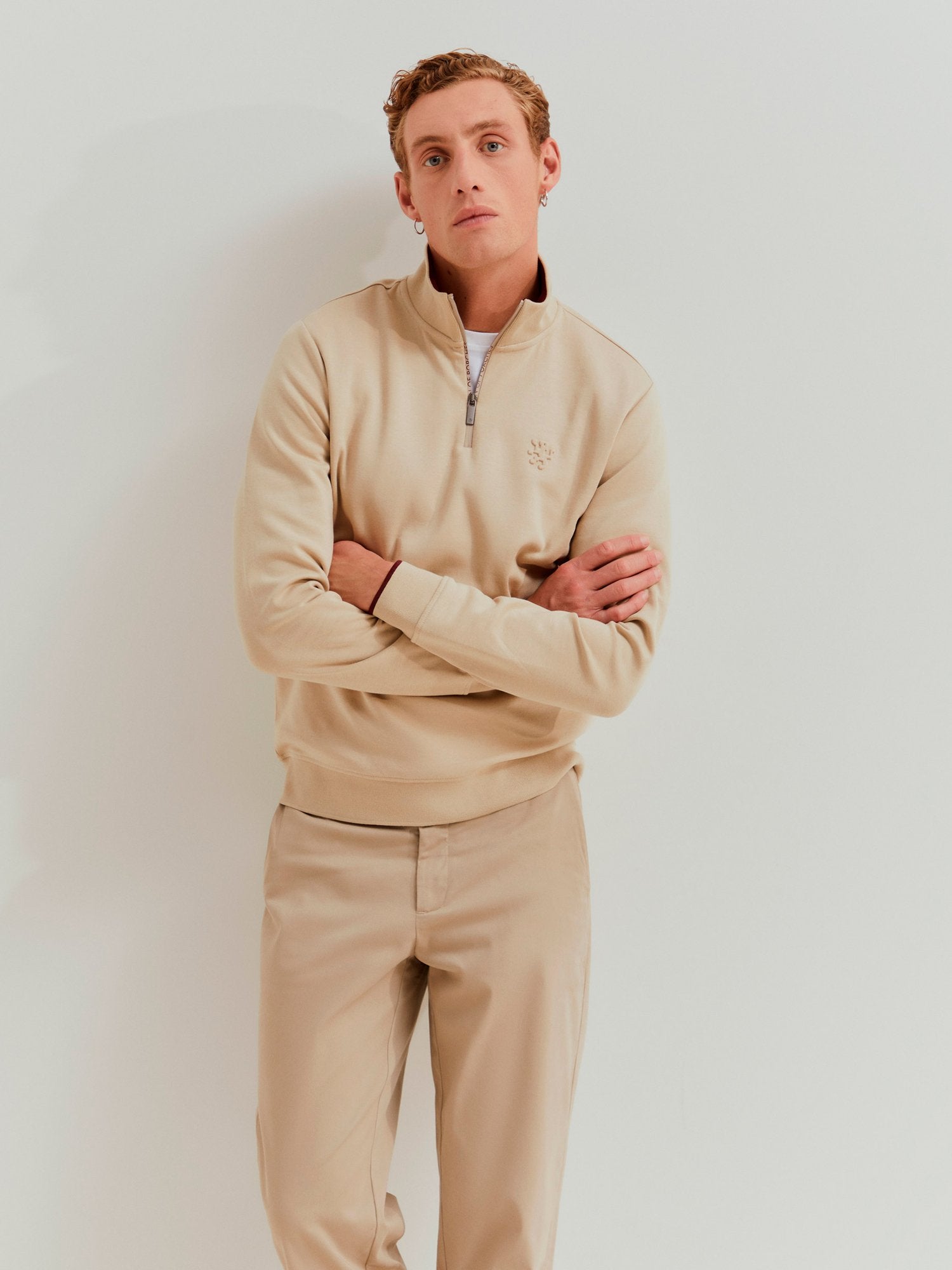 28682 - Camisola_Lion_Homem