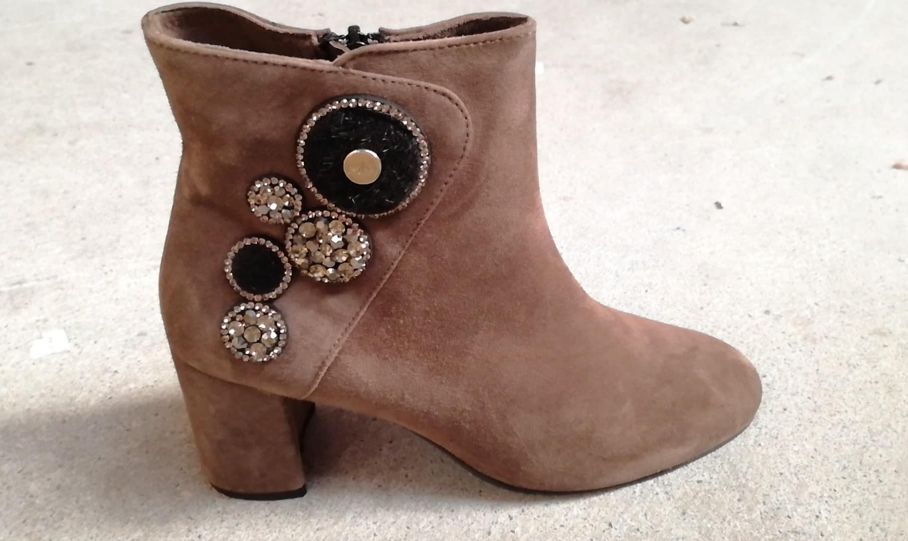 29451 - BOTIM_299-MIRIAM06