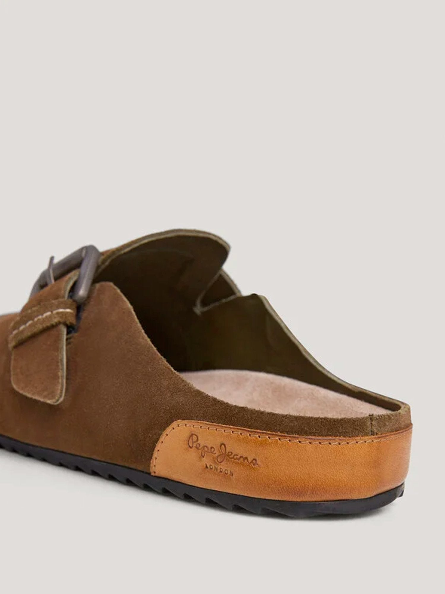 29164 - Chinelos_Corby_Clog