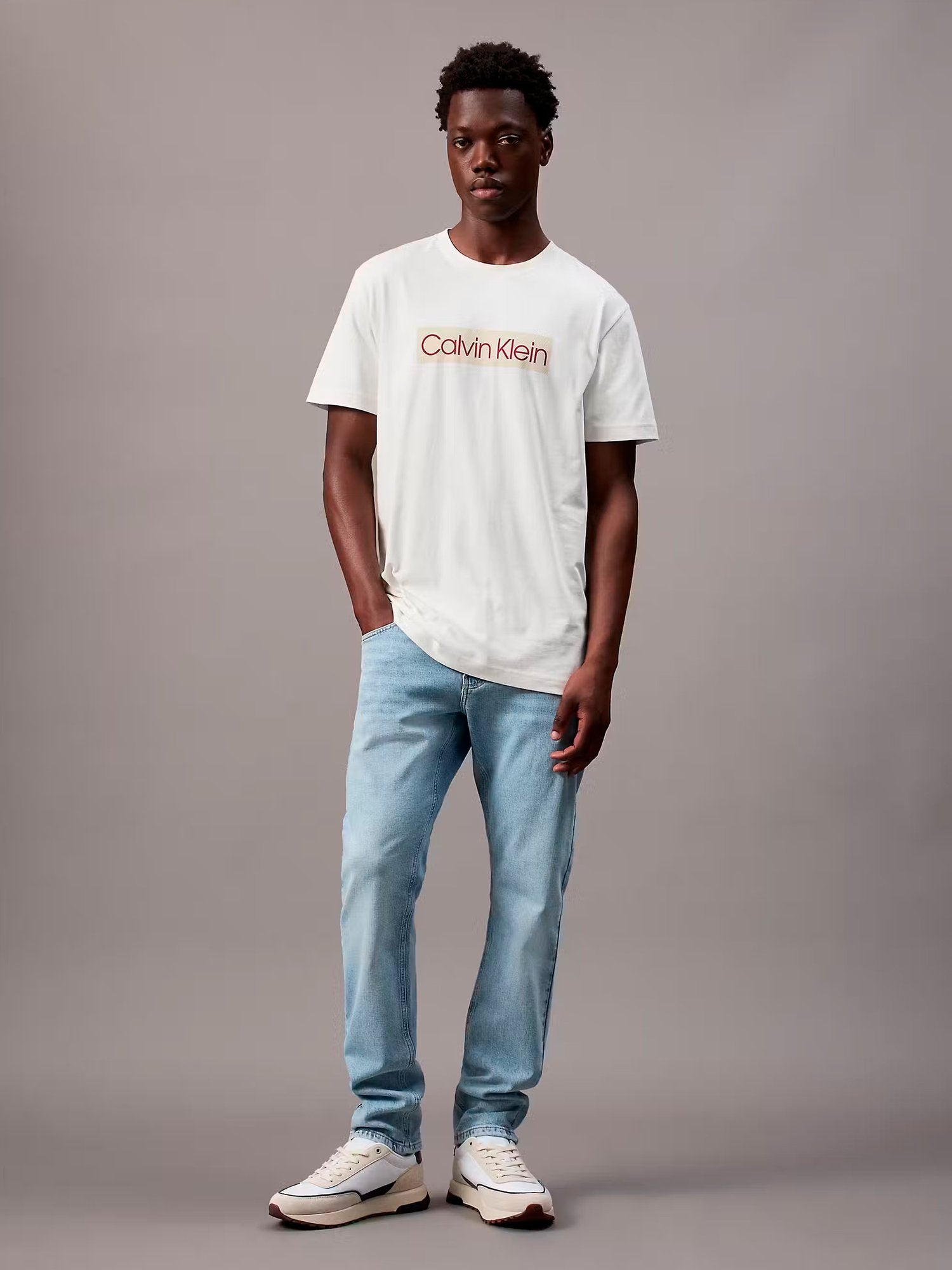 23955 - T-Shirt_Homem_Calvin_Klein