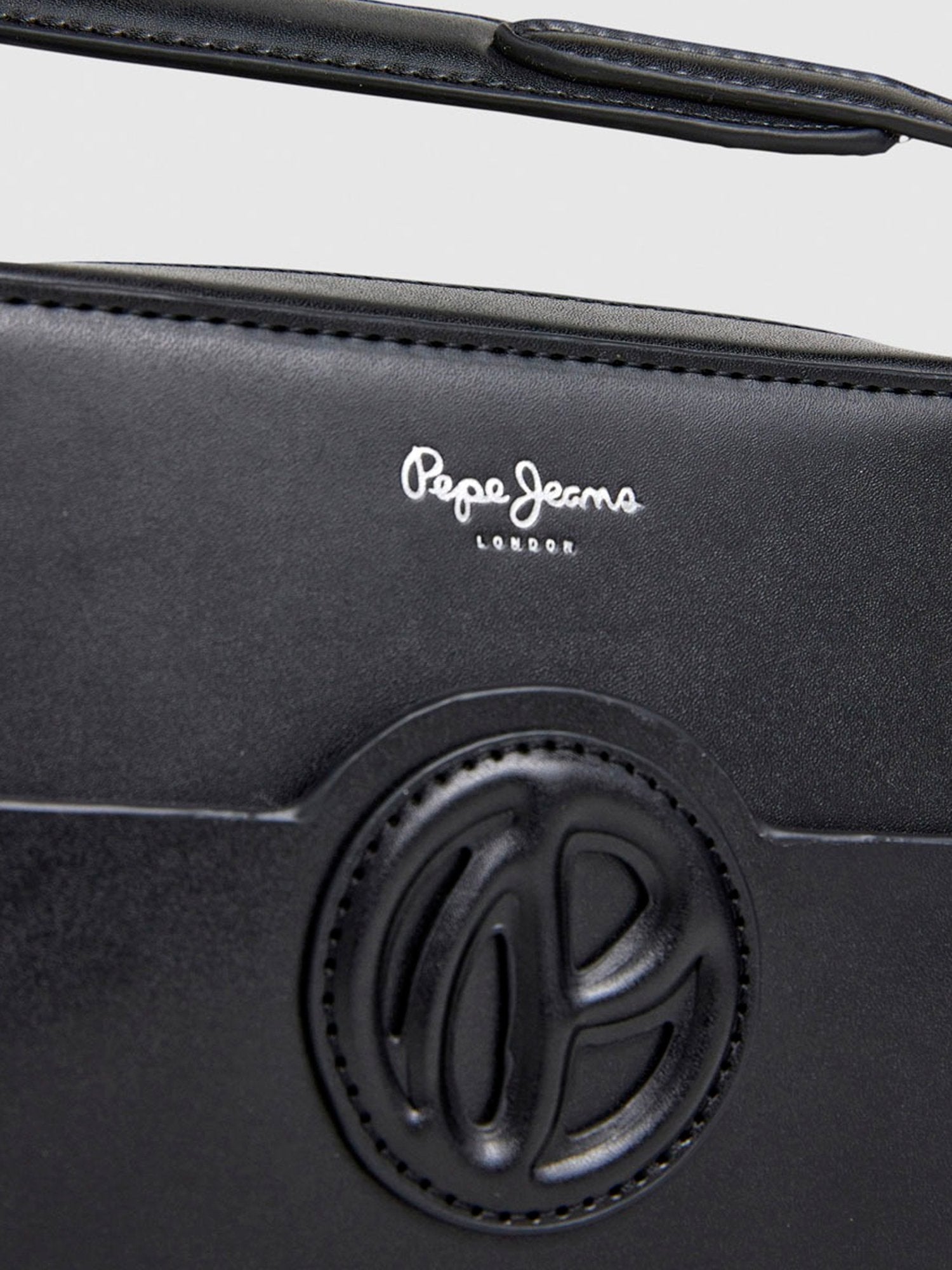 28834 - Carteira_Beverly_Limitada