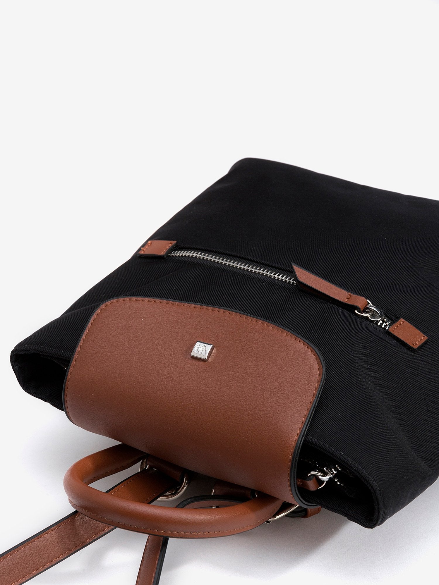 28649 - BAG_4588