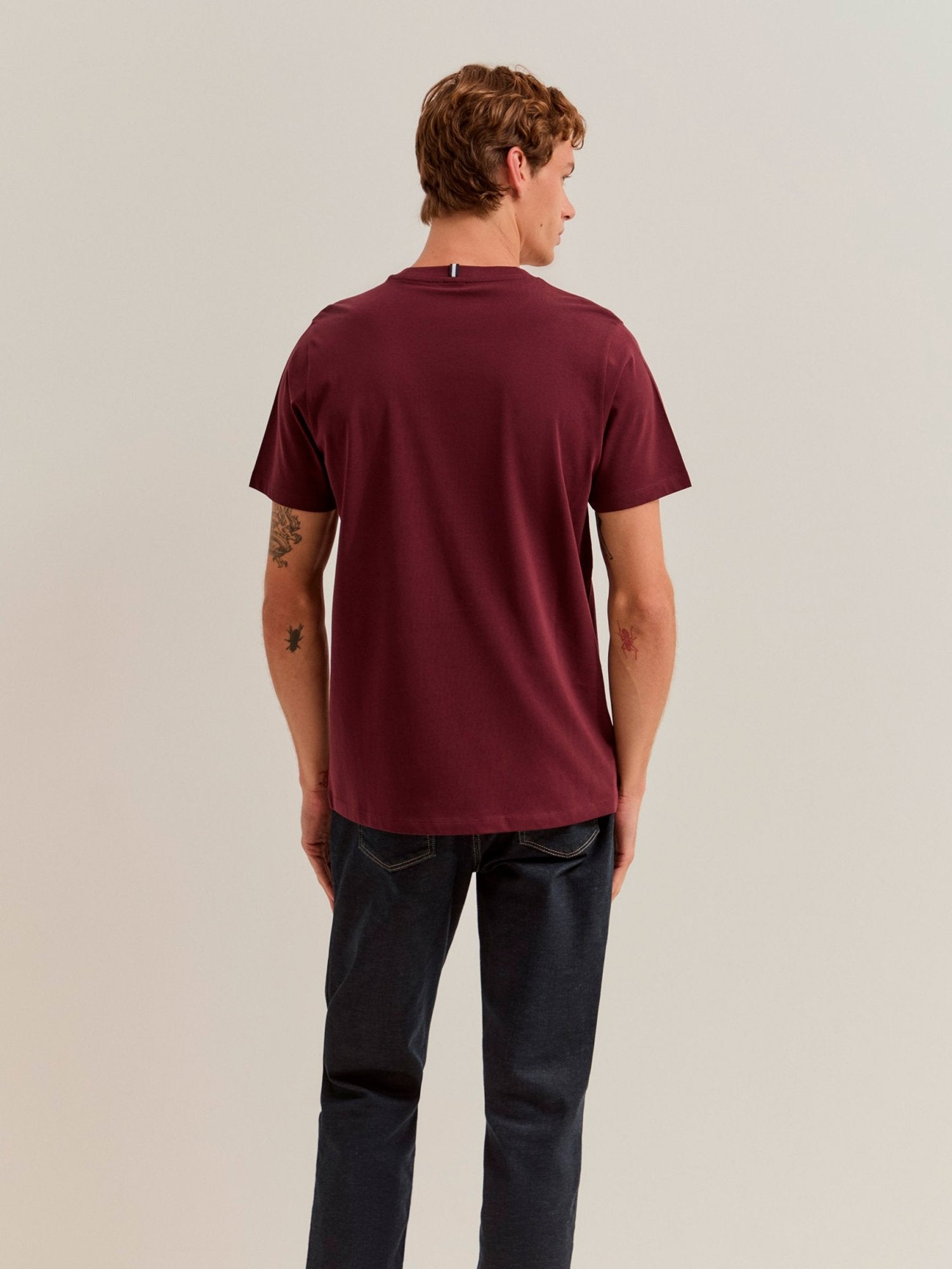 33905 - T-Shirt_Logo_Lion_Of_Porches