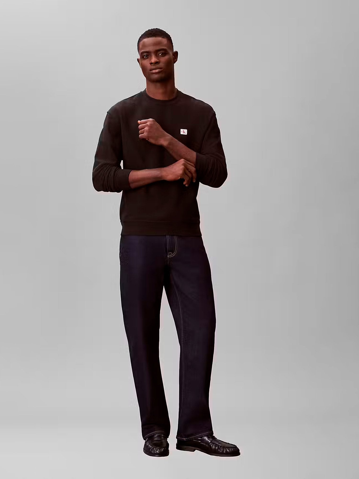 30620 - LS_350TERRY_EU_WHSL_BADGE_CREWNE